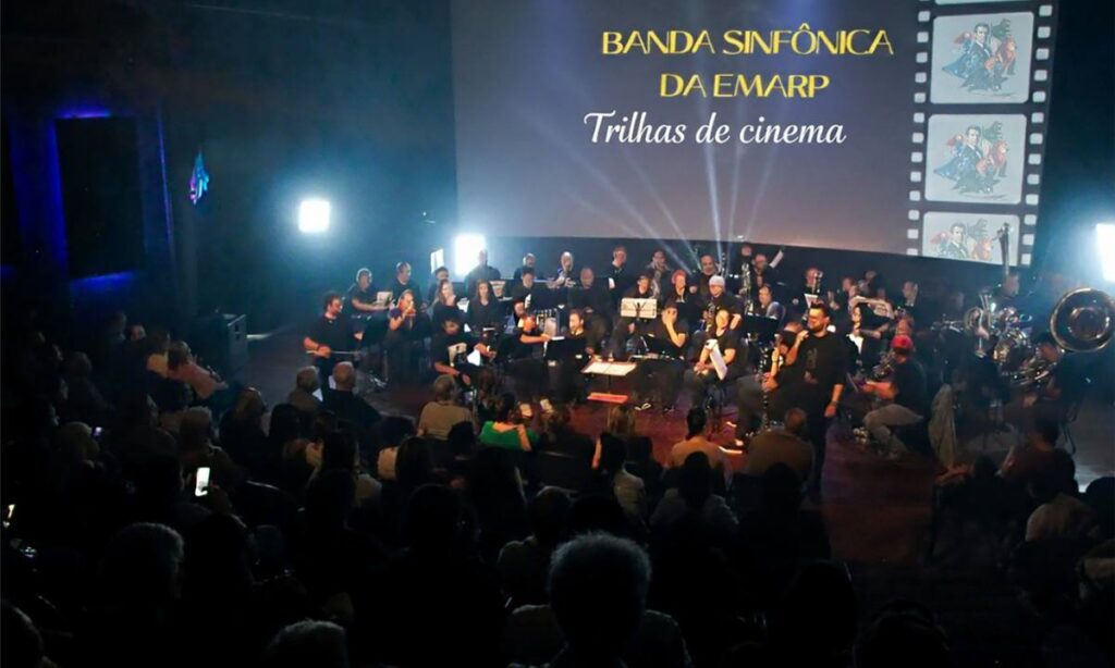 Banda Sinfônica da EMARP apresenta Concerto “Trilhas de Cinema” em homenagem ao Mês das Crianças