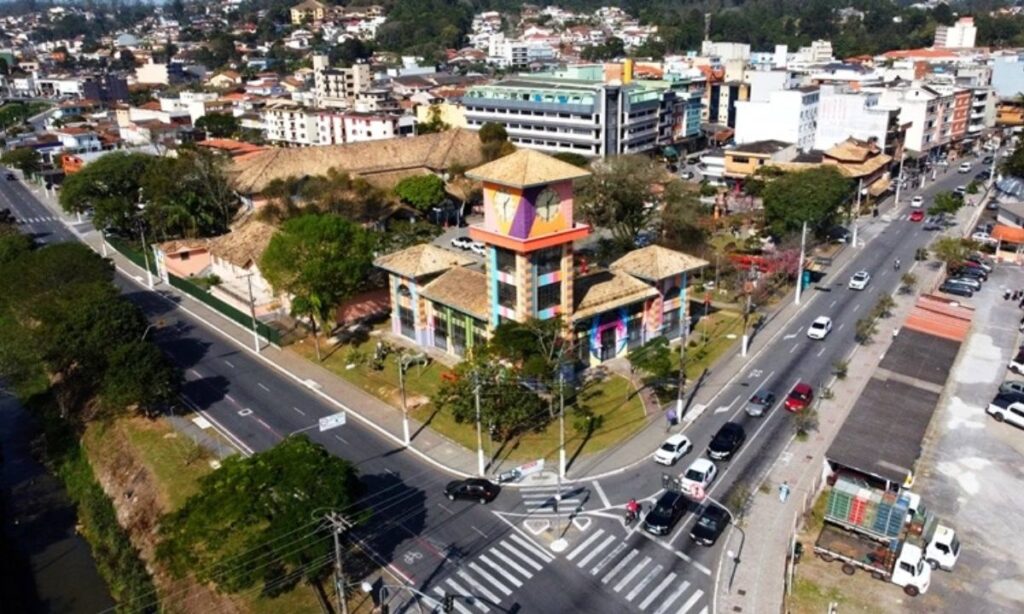 Confira o que abre e o que fecha em Ribeirão Pires nesta segunda-feira (27) – Ponto facultativo antecipado ao Dia do Servidor Confira o que abre e o que fecha em Ribeirão Pires nesta segunda-feira (27) - Ponto facultativo antecipado ao Dia do Servidor