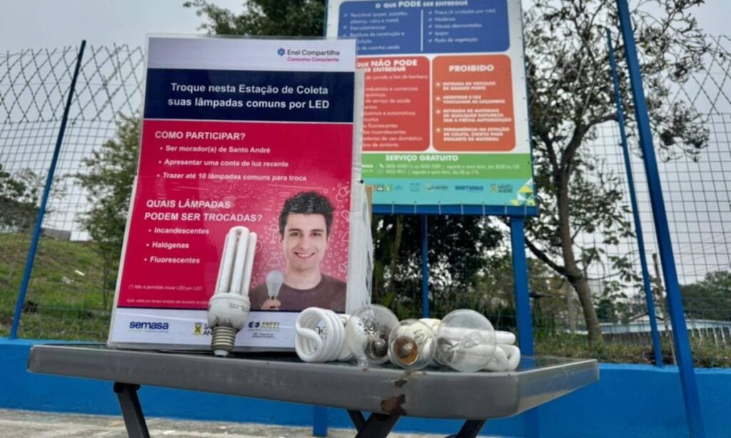 Enel e Semasa promovem troca gratuita de lâmpadas por modelos de LED em Santo André