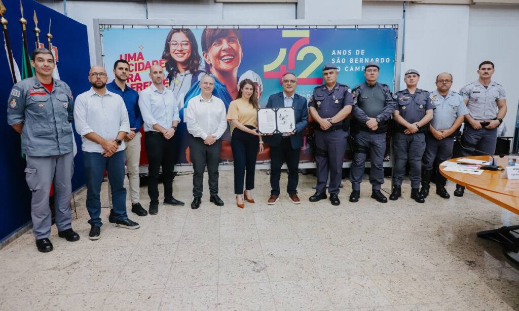 Prefeitura de São Bernardo e PM firmam parceria em benefício da saúde dos agentes de segurança