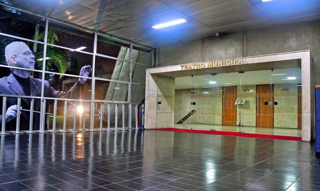 Santo André recebe recital de violino e piano no Teatro Municipal na segunda-feira