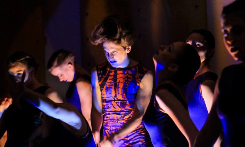 Teatros de Santo André recebem programação diversificada com dança, samba e música infantil