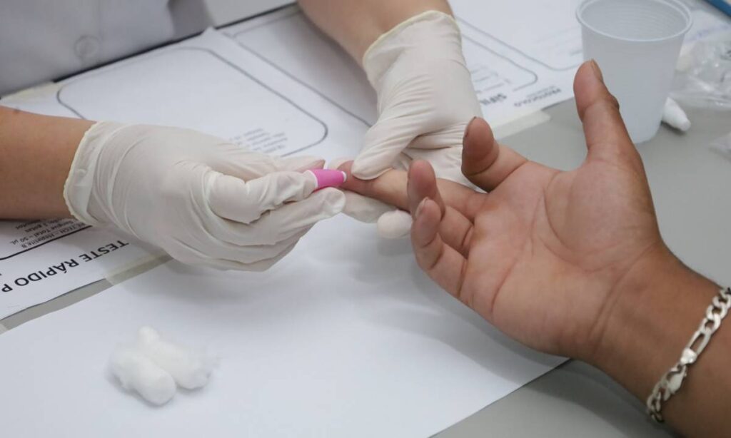 Campanha ‘Fique Sabendo’ incentivará testagens de HIV, sífilis e hepatites em Mauá Campanha 'Fique Sabendo' incentivará testagens de HIV, sífilis e hepatites em Mauá