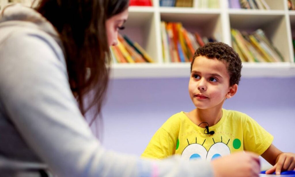 Educação de SP Avalia 450 Mil Alunos em Todo o Estado com a Prova de Fluência Leitora