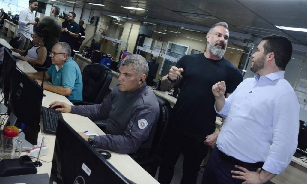 GCM de Santo André realiza primeira prisão por meio de câmeras com reconhecimento facial GCM de Santo André realiza primeira prisão por meio de câmeras com reconhecimento facial