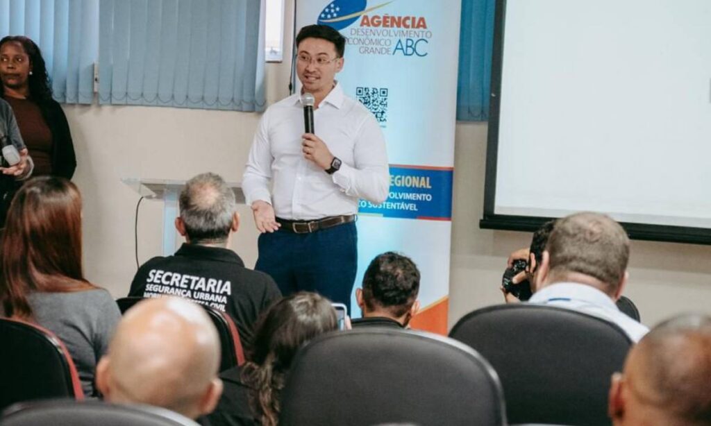 Rio Grande da Serra Lança Escola do Trabalhador 4.0 com Presença do Ministro Luiz Marinho