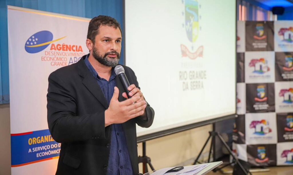 Rio Grande da Serra Lança Escola do Trabalhador 4.0 com Presença do Ministro Luiz Marinho