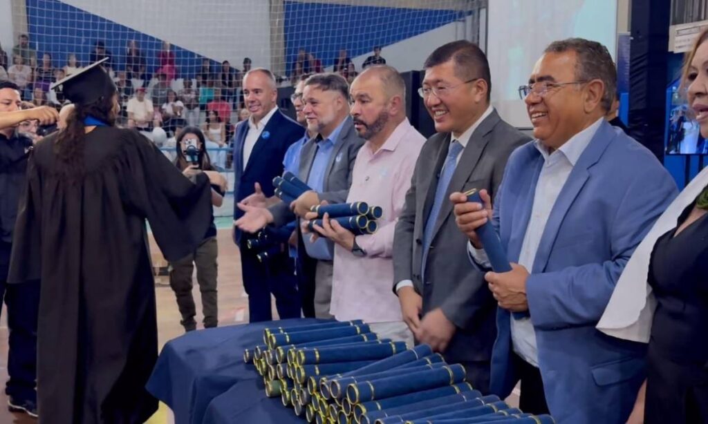 Em um ano de muitas novidades, Florestan Fernandes forma mais 1,5 mil alunos Em um ano de muitas novidades, Florestan Fernandes forma mais 1,5 mil alunos