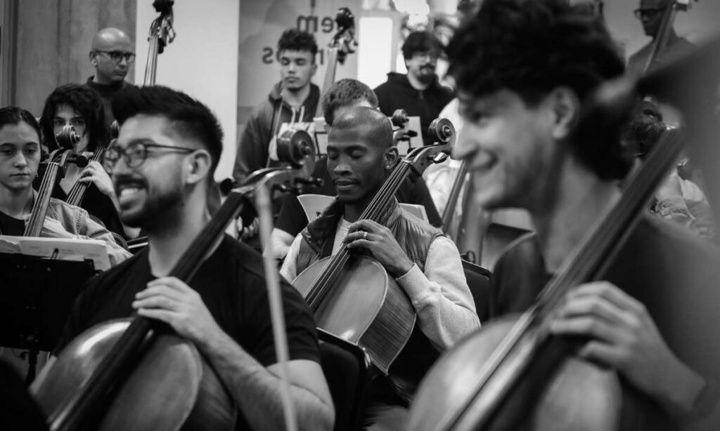 Fiesp terá encontro das Cameratas SESI-SP de Diadema e Jundiaí Fiesp terá encontro das Cameratas SESI-SP de Diadema e Jundiaí