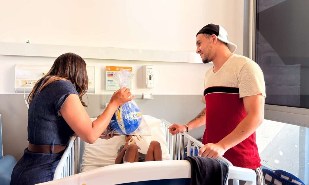 Fundo Social entrega kits de brinquedos a crianças internadas no HU de São Bernardo