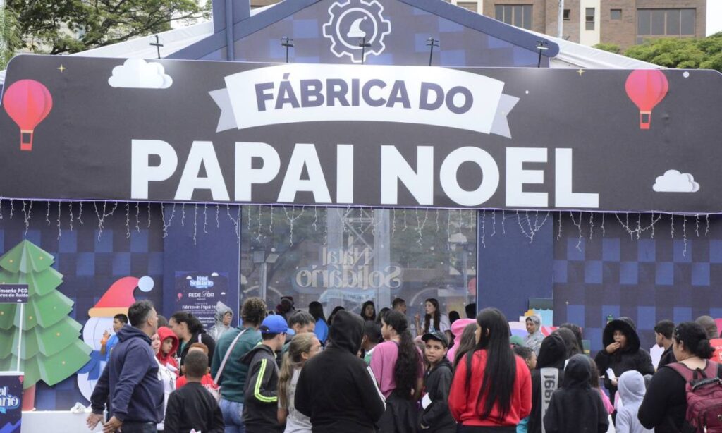 Paço Encantado termina neste domingo com coral, despedida do Papai Noel e tributo ao Queen Paço Encantado termina neste domingo com coral, despedida do Papai Noel e tributo ao Queen