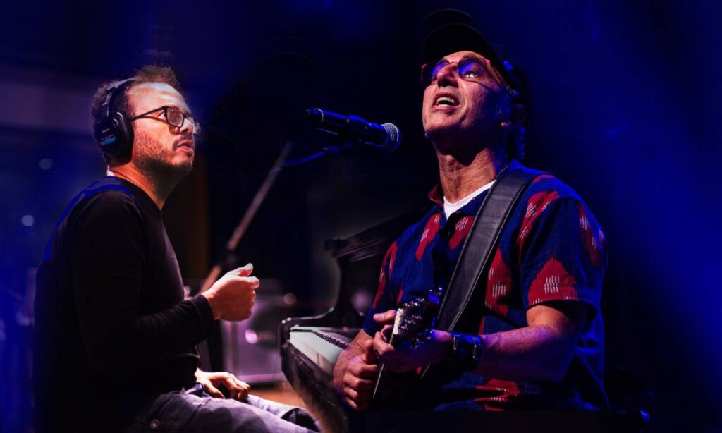 Zeca Baleiro apresenta seu novo show "Piano & Voz" na CAIXA Cultural São Paulo