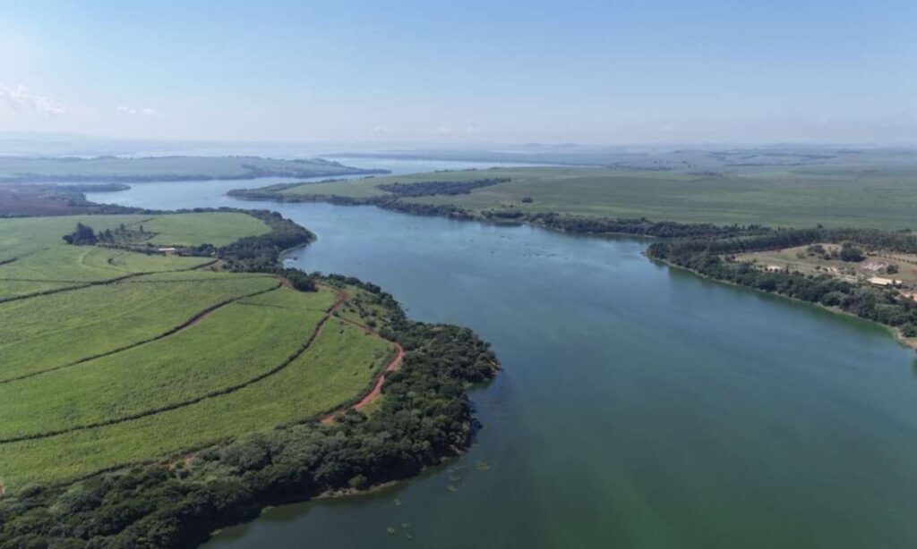 Reservatórios de SP operam com 26% da capacidade e Governo autoriza gestão de demanda por 10 horas