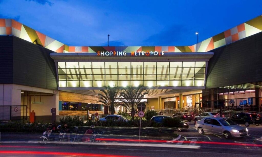 Shopping Metrópole anuncia horários estendidos para as compras de fim de ano Shopping Metrópole anuncia horários estendidos para as compras de fim de ano