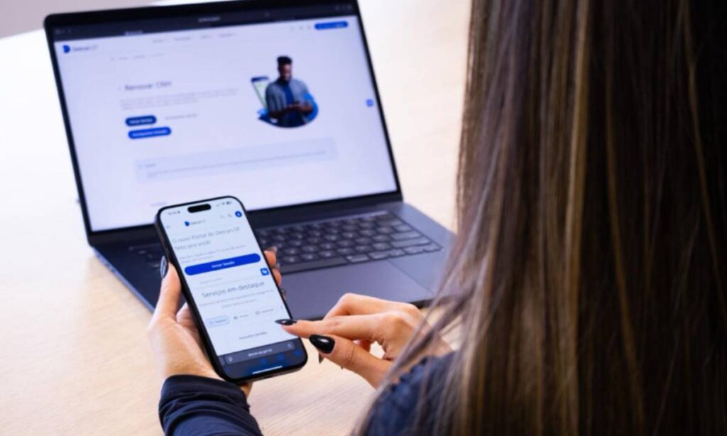 Transferência Digital de Veículos ultrapassa marca de 110 mil operações no estado de SP Transferência Digital de Veículos ultrapassa marca de 110 mil operações no estado de SP