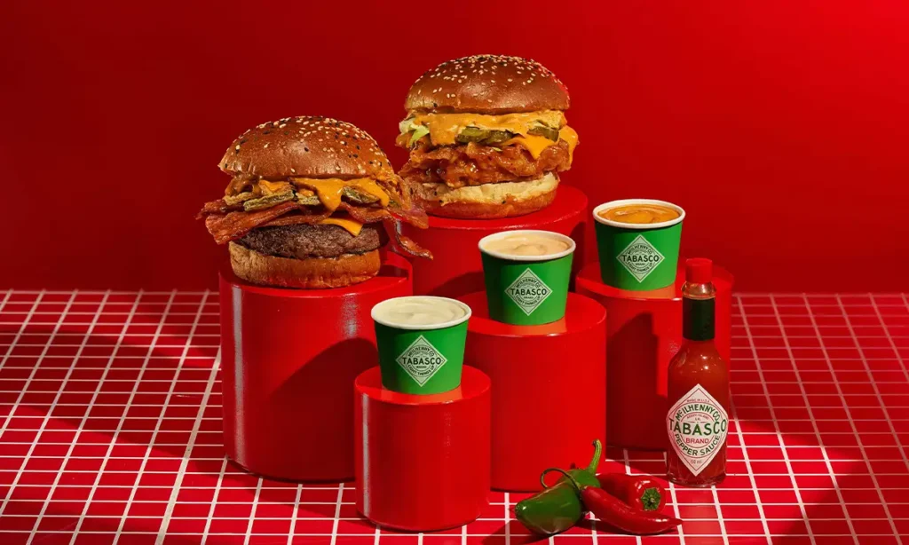 Carnaval 2026 hamburguerias viram ponto de pausa para foliões em SP e no RJ