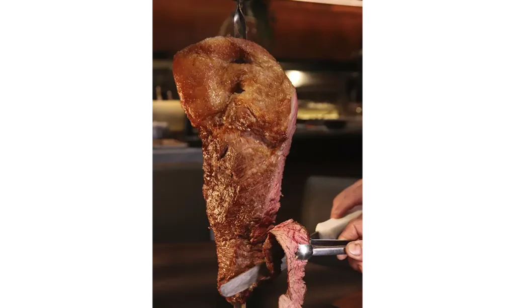 Carnaval em SP: restaurantes apostam em jantares especiais para atrair foliões e turistas