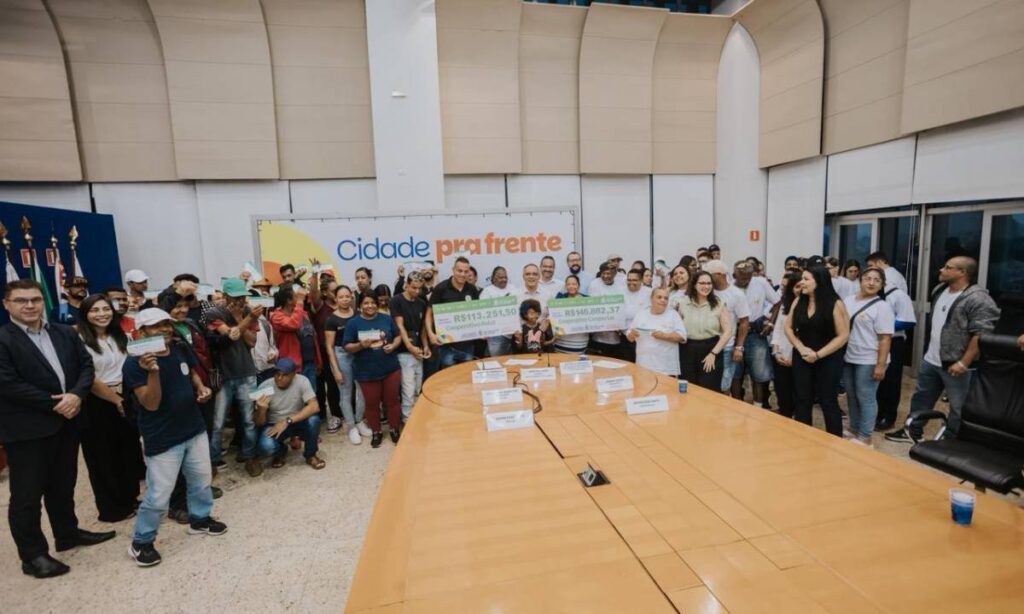 Com avanços na gestão de resíduos, cooperativas de São Bernardo fecham 2025 com maior aporte de recursos da Prefeitura Com avanços na gestão de resíduos, cooperativas de São Bernardo fecham 2025 com maior aporte de recursos da Prefeitura