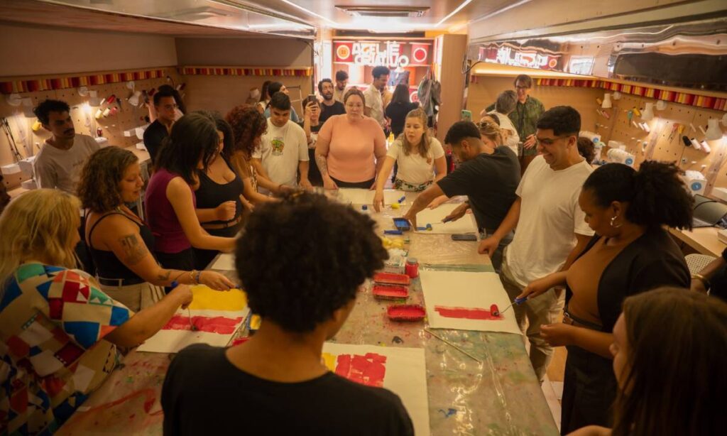 Curso de corte e costura gratuito em Mauá prepara profissionais para o mercado de trabalho Curso de corte e costura gratuito em Mauá prepara profissionais para o mercado de trabalho