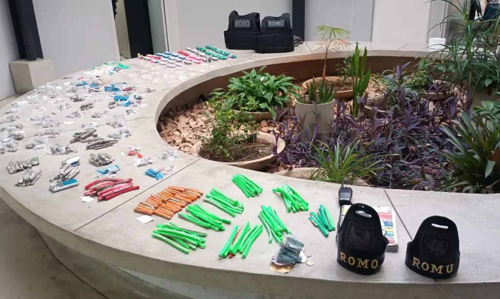 GCM prende traficante com mais de 2 mil porções de drogas no Jardim Santo André