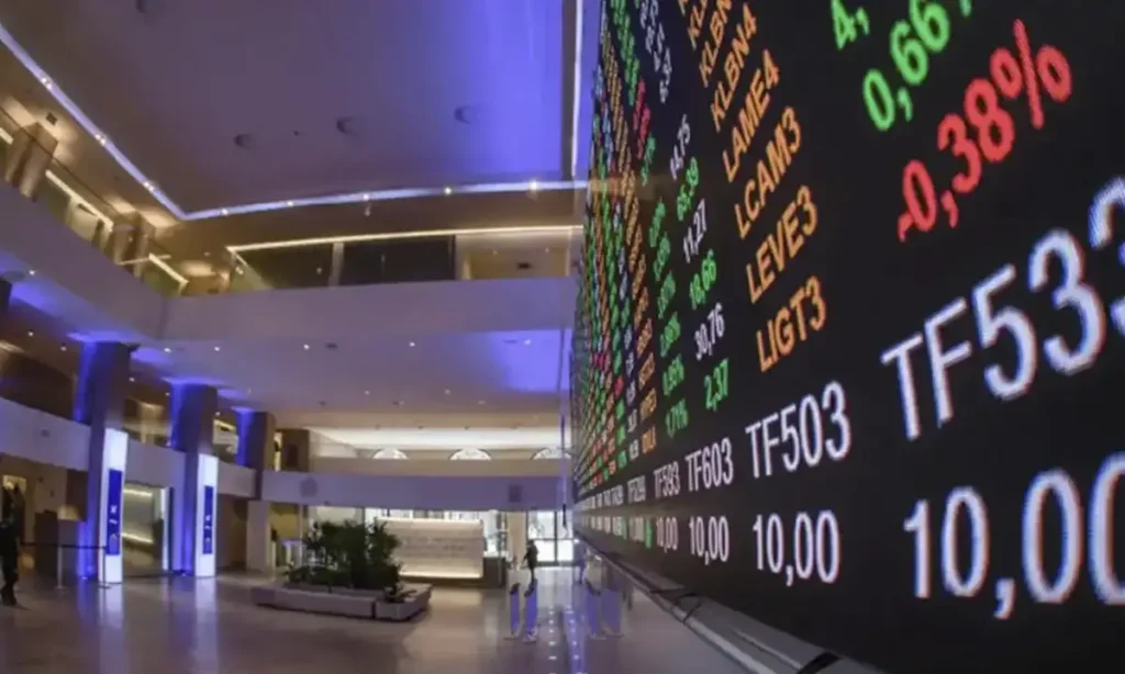 Mercado financeiro fecha em alta histórica com Ibovespa aos 171.817 pontos