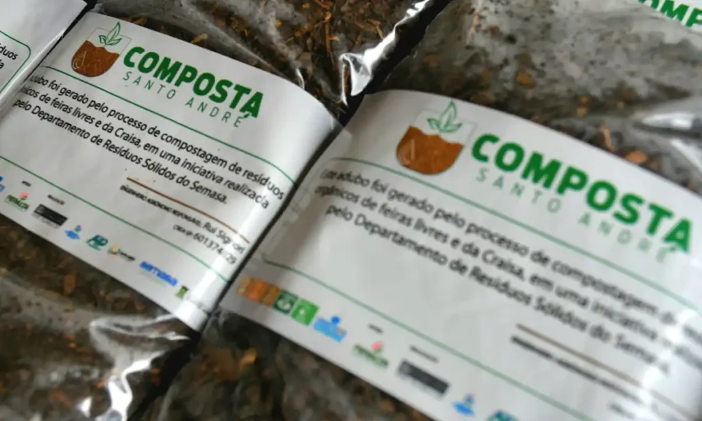 Mutirão amplia agrofloresta urbana no Quintal Verde Ana Maria, em Santo André