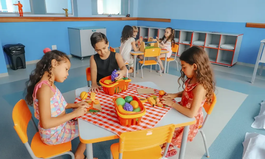 Prefeitura de São Bernardo define primeiros passos para funcionamento de creche noturna Prefeitura de São Bernardo define primeiros passos para funcionamento de creche noturna