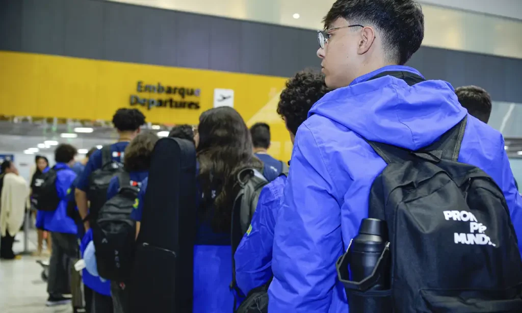 Prontos pro Mundo SP divulga lista de 500 alunos da segunda turma de intercambistas de 2026