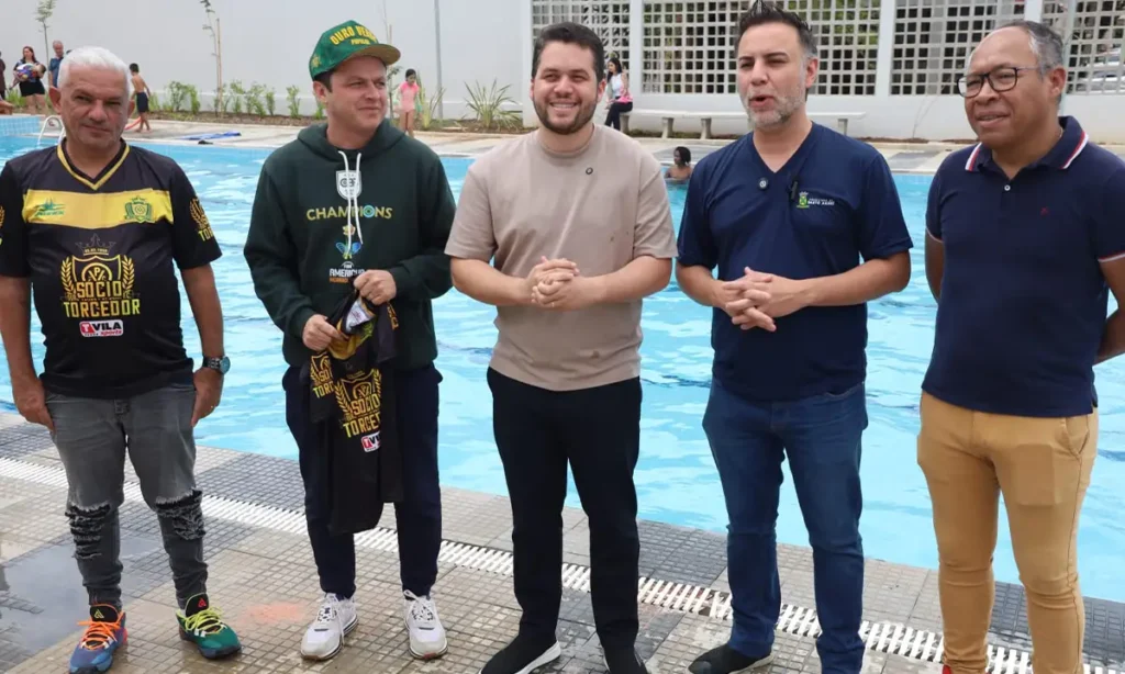 Santo André devolve à população piscina pública no bairro Santa Teresinha