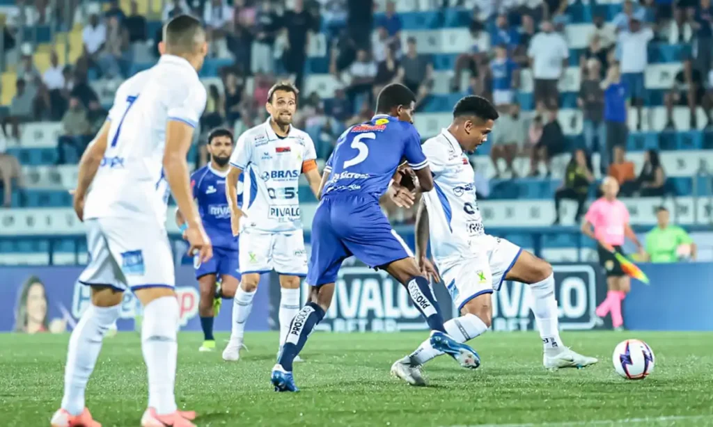 Santo André sofre goleada em casa, perde para o Monte Azul e liga alerta na Série A23
