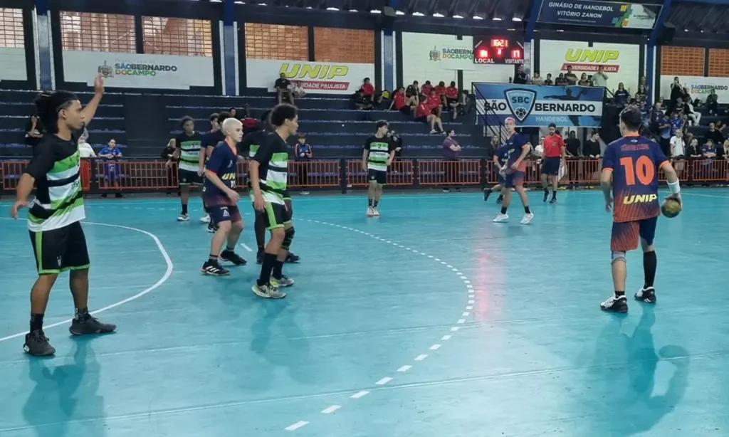 São Bernardo abre seletivas de futsal e handebol para jovens atletas em 2026