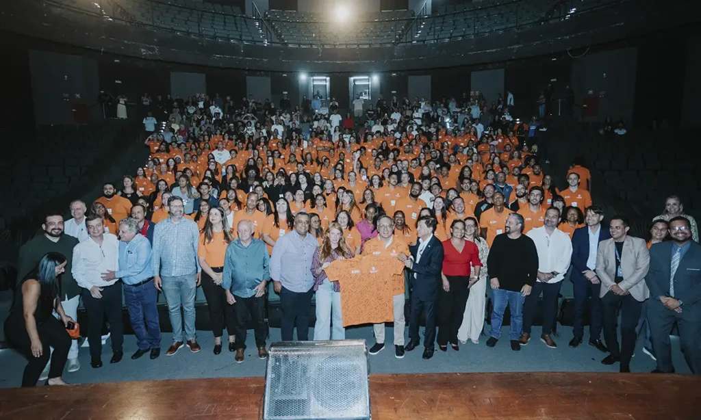 Aula Magna da Faculdade Municipal de São Bernardo reúne histórias e momentos de emoção Aula Magna da Faculdade Municipal de São Bernardo reúne histórias e momentos de emoção