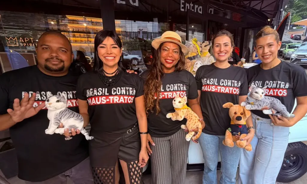 Delegada Regina Campanelli se torna embaixadora da ONG SOS Caramelo Delegada Regina Campanelli se torna embaixadora da ONG SOS Caramelo