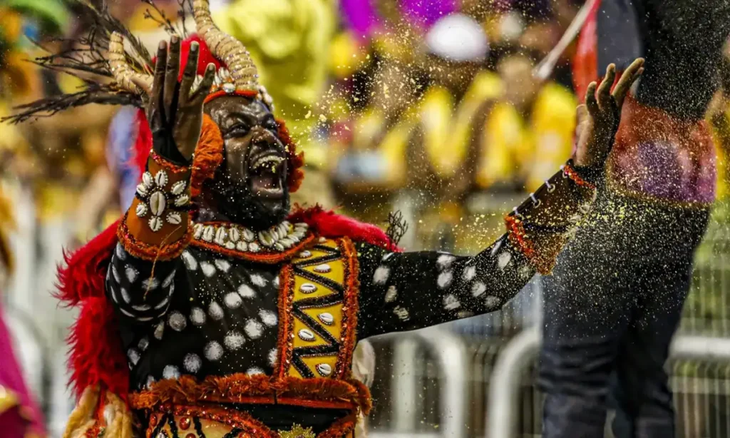 Desfiles do Grupo Especial de São Paulo começam nesta sexta (13)