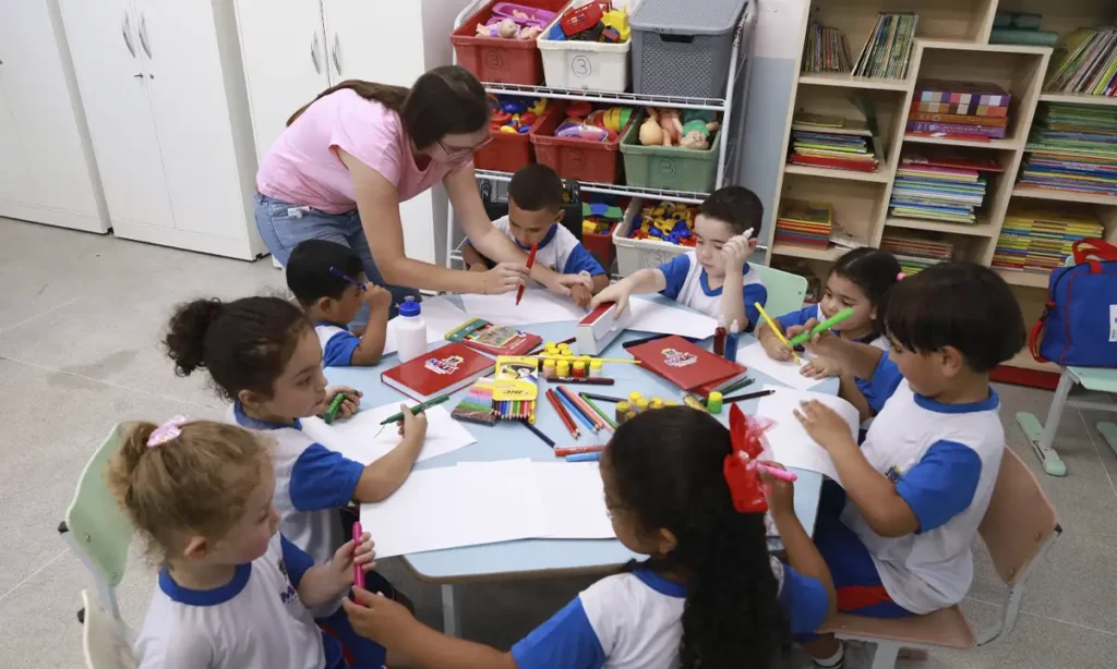 Mauá convoca profissionais da educação aprovados no Processo Seletivo nº 1/2025 Mauá convoca profissionais da educação aprovados no Processo Seletivo nº 1_2025