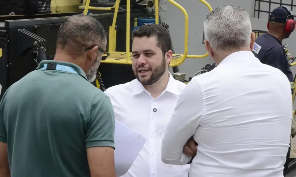 Prefeitura de Santo André e Sabesp levam nova pavimentação ao Jardim Riviera