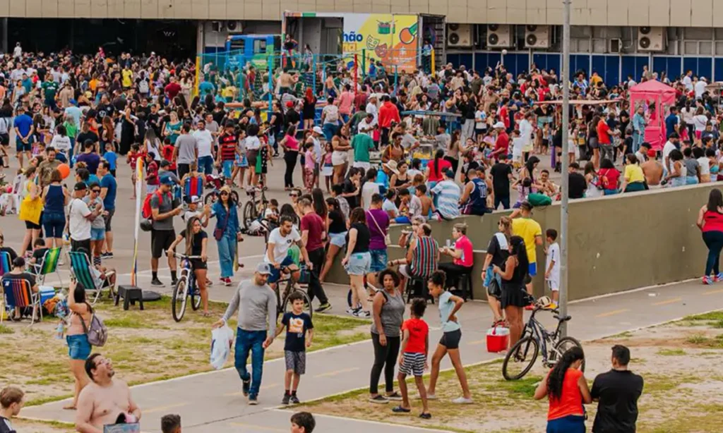 São Bernardo retoma desfiles de escolas de samba com evento técnico na Esplanada do Paço São Bernardo retoma desfiles de escolas de samba com evento técnico na Esplanada do Paço