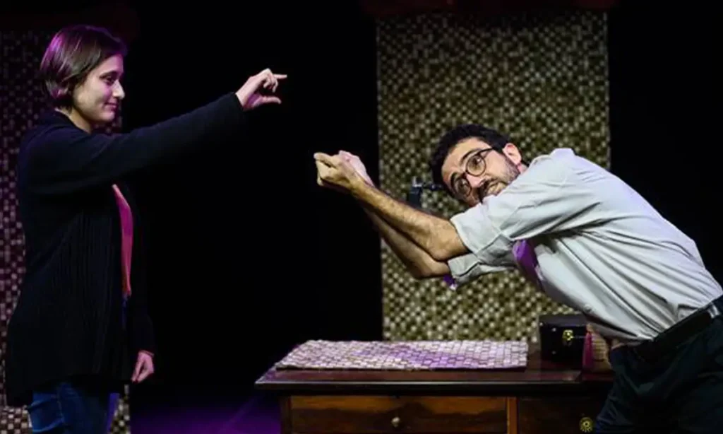 Sesc Ipiranga recebe curta temporada do espetáculo Experimento do Invisível