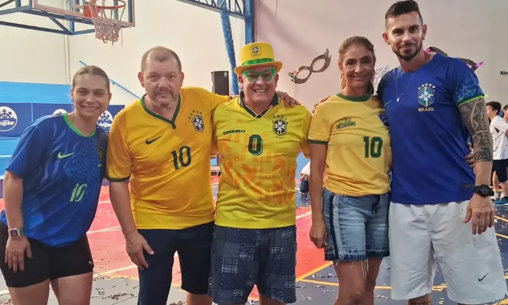 Unidades do Colégio Singular promovem atividades de Carnaval