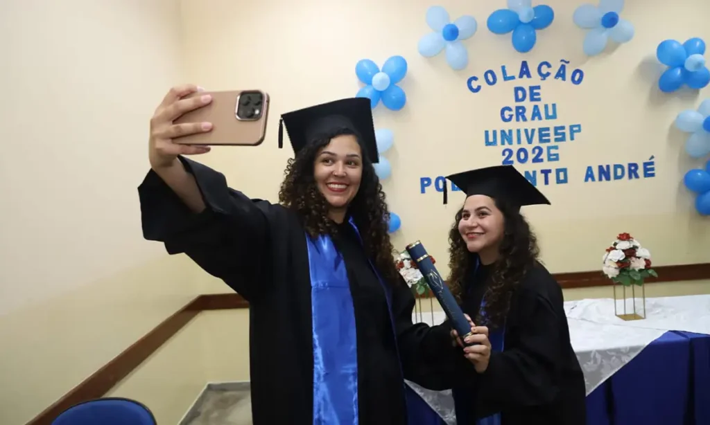 Univesp Realiza Primeira Formatura Híbrida em Santo André