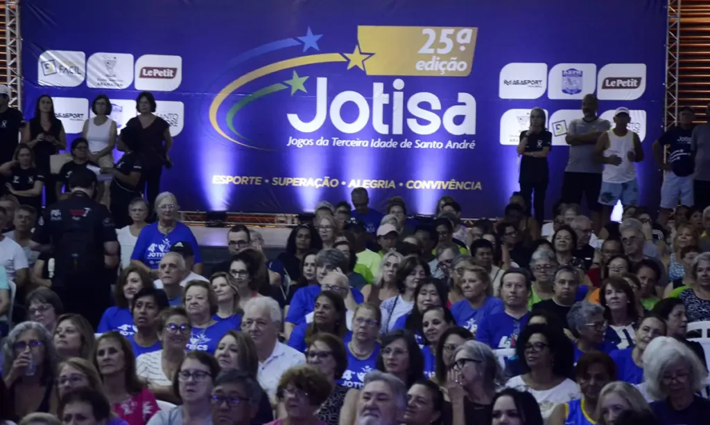 1.800 atletas e energia de sobra: Santo André abre os Jogos da Terceira Idade com festa no Aramaçan 1.800 atletas e energia de sobra Santo André abre os Jogos da Terceira Idade com festa no Aramaçan