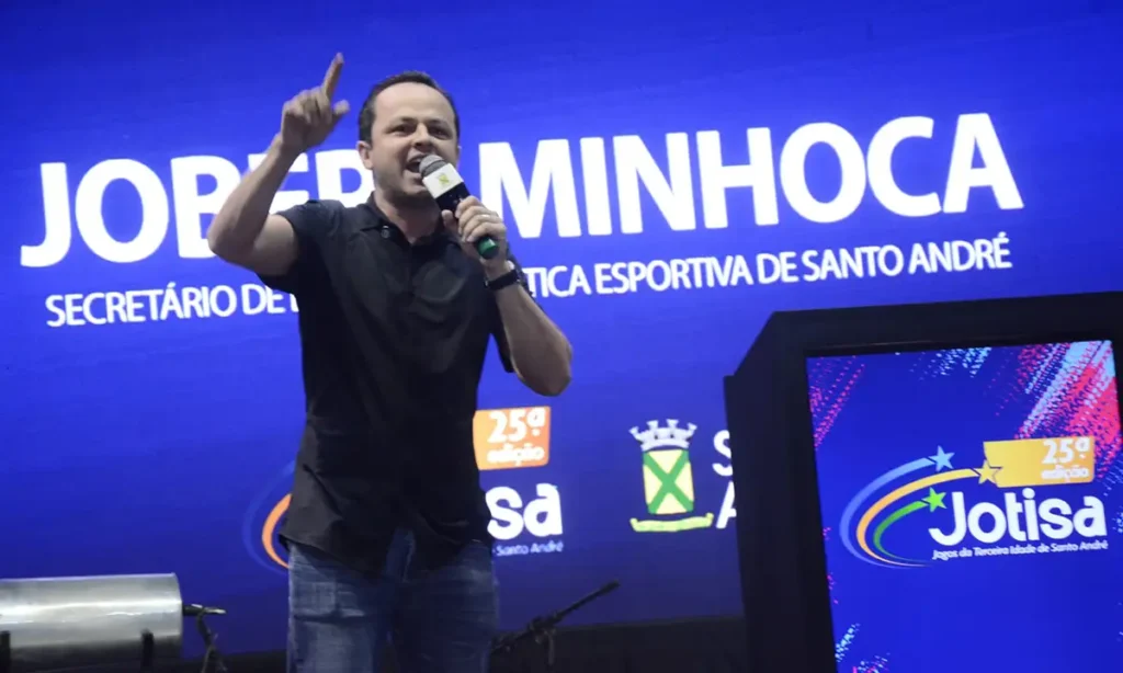 1.800 atletas e energia de sobra Santo André abre os Jogos da Terceira Idade com festa no Aramaçan