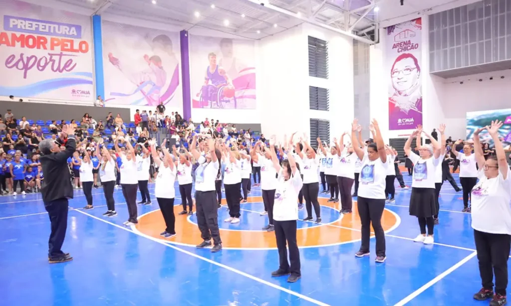 Arena Chicão celebra 3 meses e abre vagas para karatê e futsal feminino em Mauá