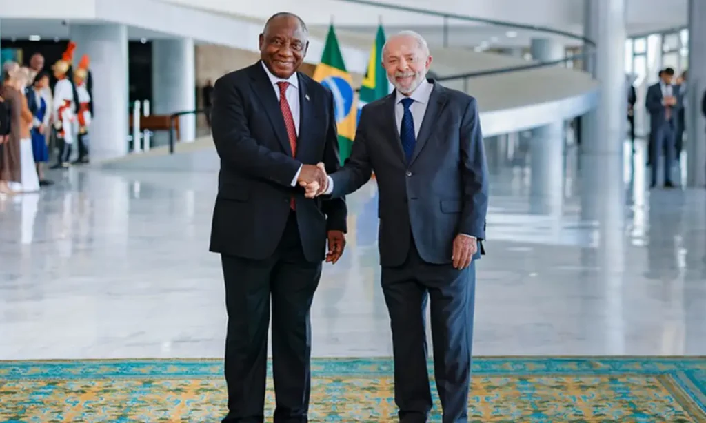 Brasil e África do Sul firmam parcerias em defesa, turismo e agronegócio no Planalto