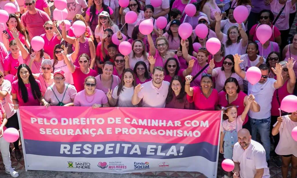 Caminhada das Mulheres reúne cerca de 400 participantes em Santo André Caminhada das Mulheres reúne cerca de 400 participantes em Santo André
