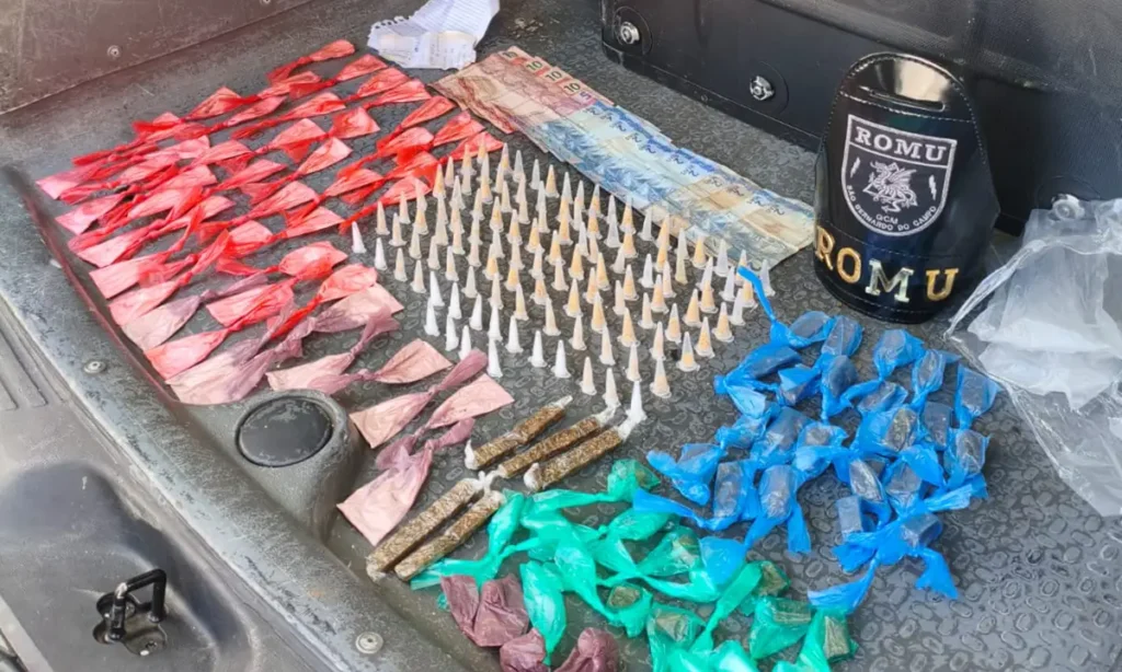 Cerco fechado: ROMU de São Bernardo faz primeira prisão em flagrante da megaoperação regional Cerco fechado: ROMU de São Bernardo faz primeira prisão em flagrante da megaoperação regional