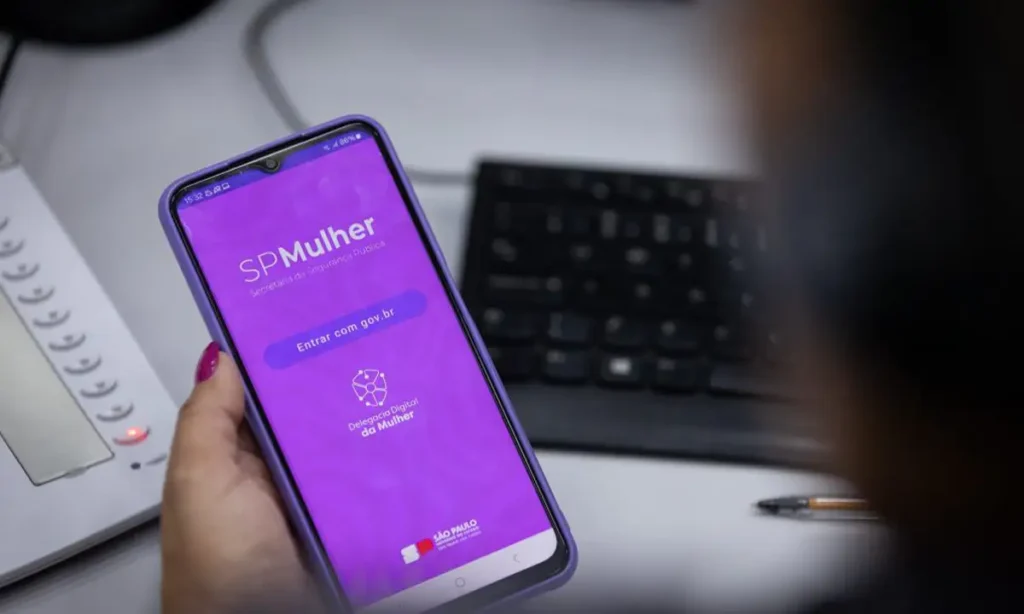 Como denunciar violência doméstica em SP: guia de aplicativos e delegacias Como denunciar violência doméstica em SP: guia de aplicativos e delegacias