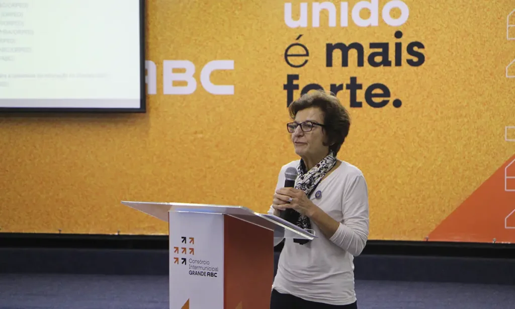 Consórcio ABC lança nota técnica sobre crise na Educação de Jovens e Adultos (EJA)