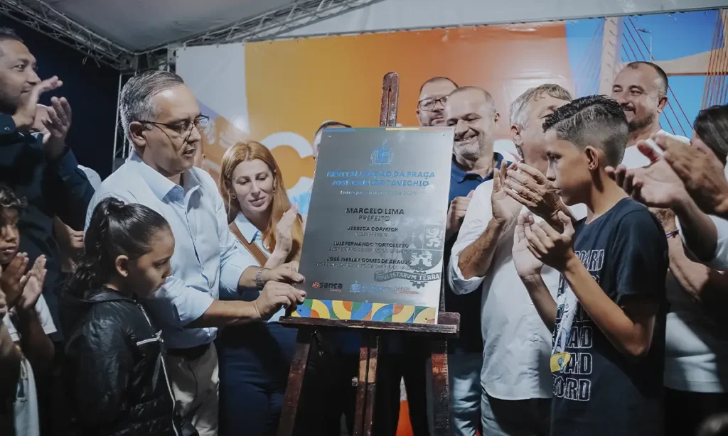 Do abandono ao lazer: Marcelo Lima entrega espaço de lazer completo no Ipanema Do abandono ao lazer Marcelo Lima entrega espaço de lazer completo no Ipanema