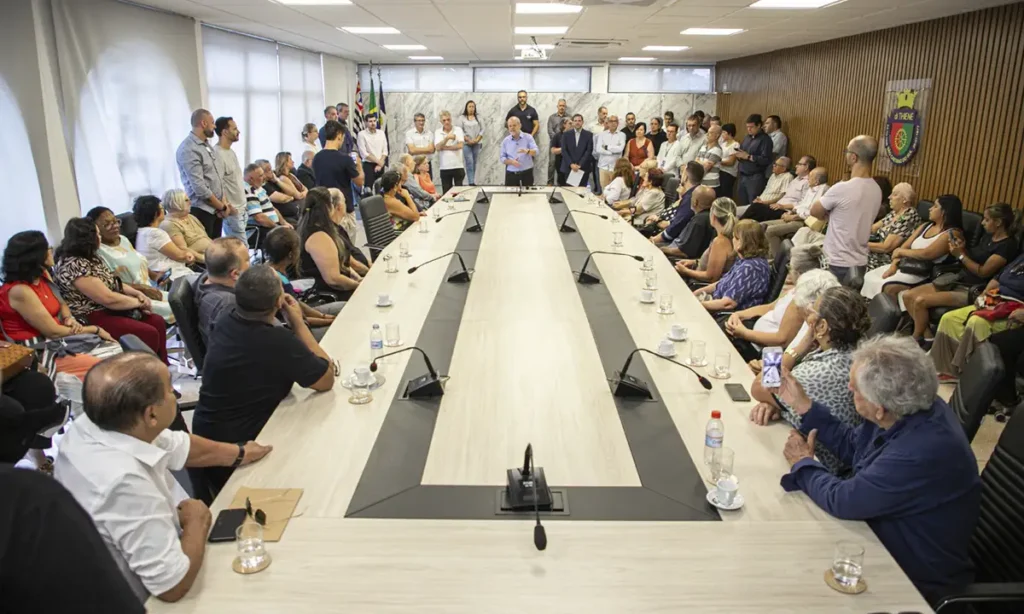 Encontro com 150 lideranças do Bairro Fundação enaltece desenvolvimento e eficácia do São Caetano de Ponta a Ponta Encontro com 150 lideranças do Bairro Fundação enaltece desenvolvimento e eficácia do São Caetano de Ponta a Ponta